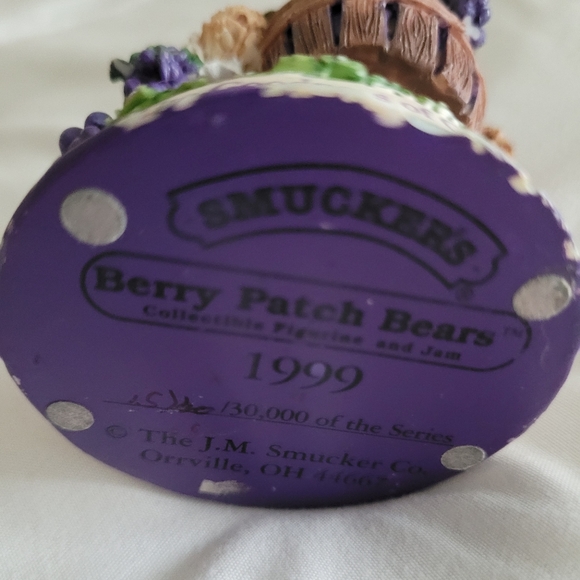 Smuckers Berry Patch Bear - Vintage and Serialized - Picture 2 of 3